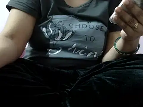 Housewife12 online show from January 2025 05:34:02 AM