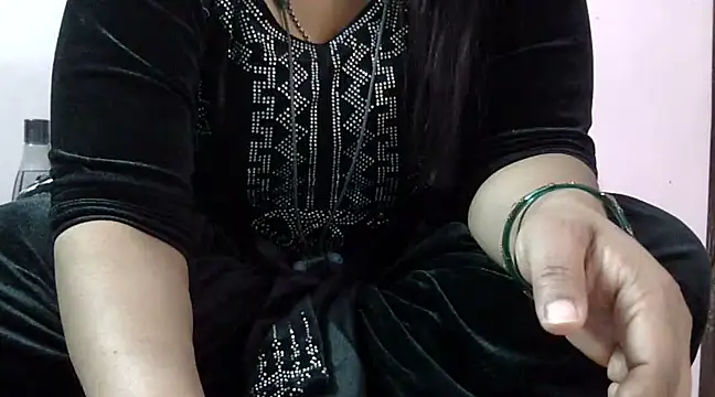 Housewife12 online show from February 2025 08:22:02 AM