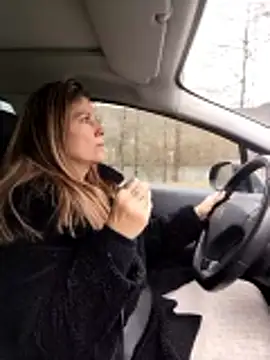 sansan2411 online show from February 2026 01:04:01 PM