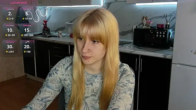 Snapshot of Sweet_white_chocolate chatting on March 2026 10:53:02 AM Sweet white chocolate online show from March 2026 10:53:02 AM