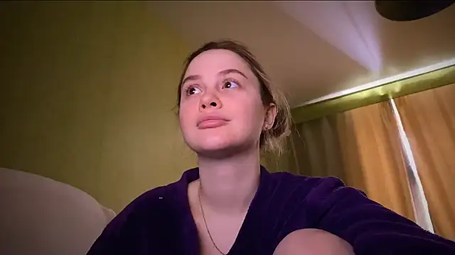 Snapshot of IlonaMurf chatting on February 2025 06:33:01 AM IlonaMurf online show from February 2025 06:33:01 AM