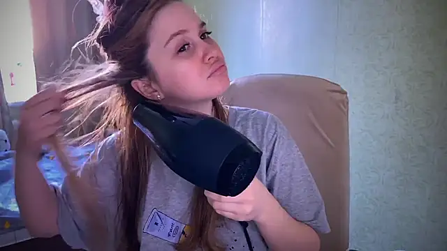 Snapshot of IlonaMurf chatting on February 2025 08:40:02 AM IlonaMurf online show from February 2025 08:40:02 AM