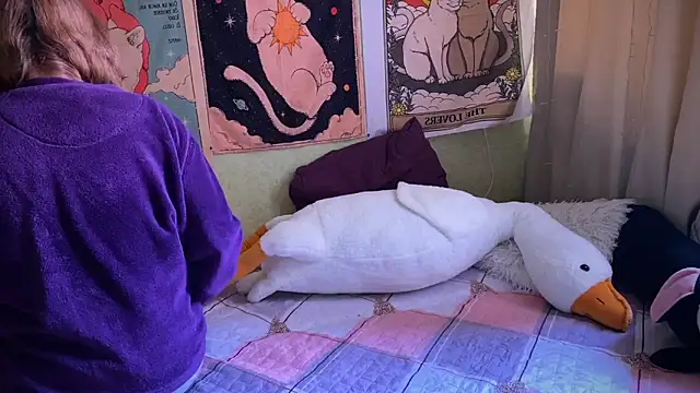 Snapshot of IlonaMurf chatting on March 2025 06:05:02 AM IlonaMurf online show from March 2025 06:05:02 AM