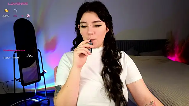 YumiYammy online show from December 2024 09:53:02 PM