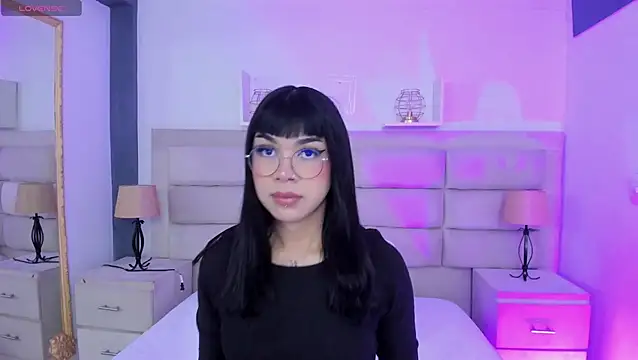 Snapshot of RoseCassie chatting on February 2025 12:32:01 PM RoseCassie online show from February 2025 12:32:01 PM