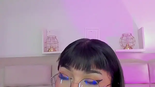 Snapshot of RoseCassie chatting on February 2025 07:30:02 PM RoseCassie online show from February 2025 07:30:02 PM