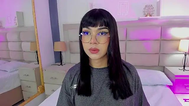 Snapshot of RoseCassie chatting on February 2025 01:41:01 PM RoseCassie online show from February 2025 01:41:01 PM