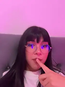 Snapshot of RoseCassie chatting on March 2025 10:32:02 PM RoseCassie online show from March 2025 10:32:02 PM