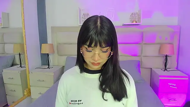 Snapshot of RoseCassie chatting on March 2025 12:36:02 PM RoseCassie online show from March 2025 12:36:02 PM