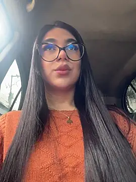 Snapshot of RoseCassie chatting on February 2026 01:45:01 PM RoseCassie online show from February 2026 01:45:01 PM