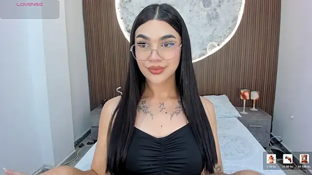 RoseCassie online show from April 2026 01:41:01 PM