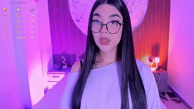 RoseCassie online show from June 2026 01:25:01 PM