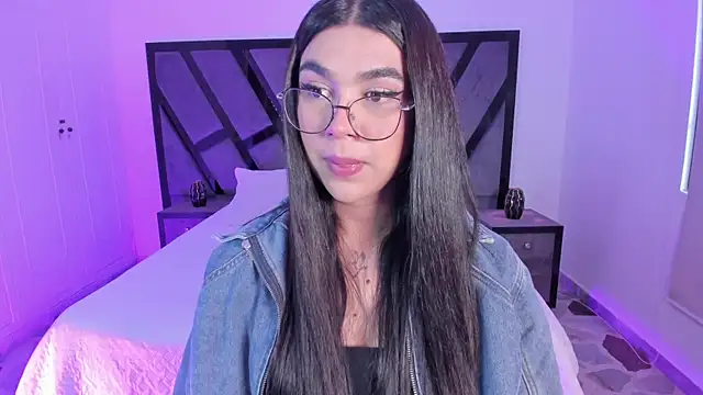 RoseCassie online show from July 2026 12:23:01 PM