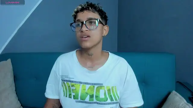 Dominick jones online show from March 2025 12:47:01 AM