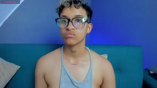 Dominick jones online show from March 2025 12:16:02 AM