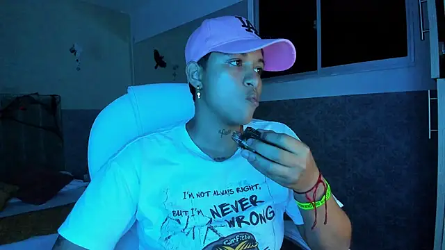 Dominick jones online show from October 2025 04:57:01 AM