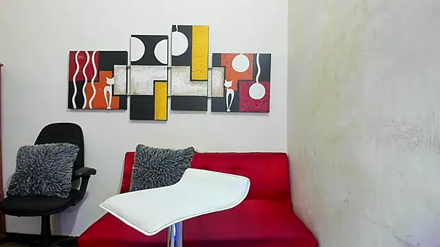 Mariana 16  online show from February 2025 08:23:02 PM