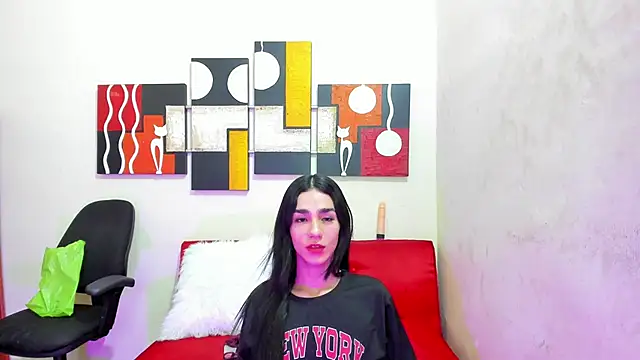 Mariana 16  online show from February 2025 08:26:01 PM