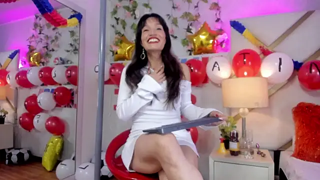 AmyRox  online show from July 2026 12:23:01 PM