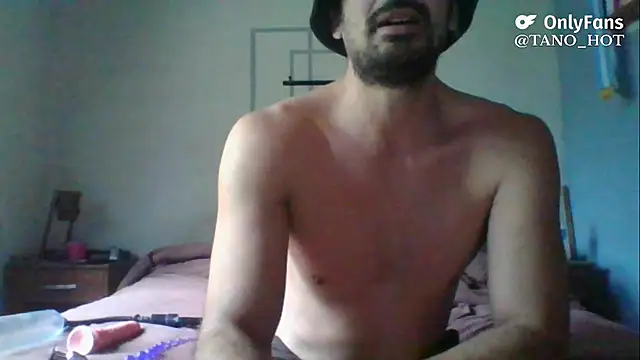 italianbighorse22 online show from October 2025 08:21:02 PM