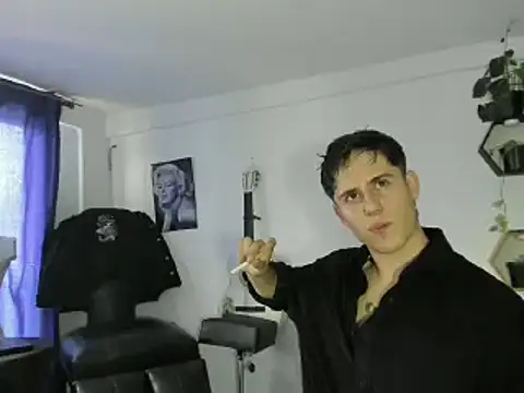 Antonello Vannucci online show from March 2025 08:00:01 PM