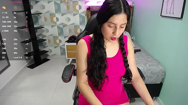 ARYAMORGAN1 online show from March 2025 12:52:01 PM