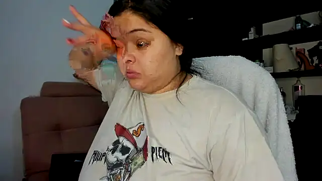 lizzie c online show from December 2025 07:37:01 AM