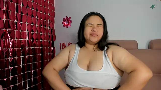 lizzie c online show from March 2026 05:23:01 AM