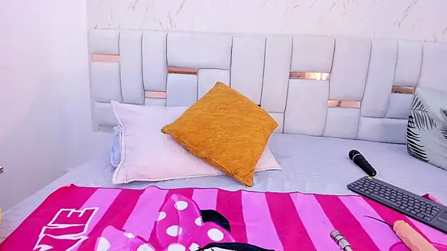 Snapshot of celeste_smmith_ chatting on February 2026 03:55:02 AM celeste smmith online show from February 2026 03:55:02 AM