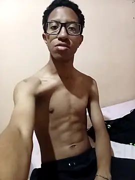 Snapshot of matheusroger chatting on January 2025 01:38:02 AM matheusroger online show from January 2025 01:38:02 AM