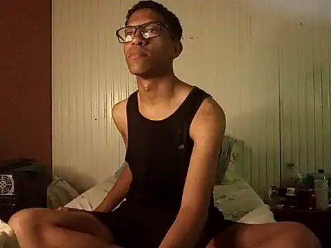 Snapshot of matheusroger chatting on December 2025 02:05:02 AM matheusroger online show from December 2025 02:05:02 AM