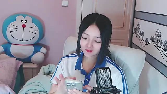 Snapshot of xiao-xiao-D chatting on February 2025 05:20:01 AM xiao-xiao-D online show from February 2025 05:20:01 AM