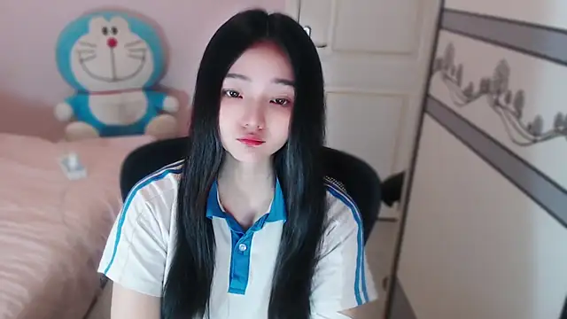 xiao-xiao-D online show from December 2025 07:58:01 AM