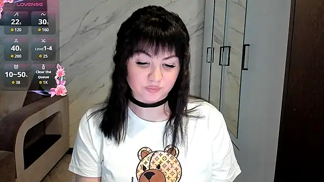 Snapshot of KarinaGoddess chatting on February 2026 03:49:02 AM KarinaGoddess online show from February 2026 03:49:02 AM