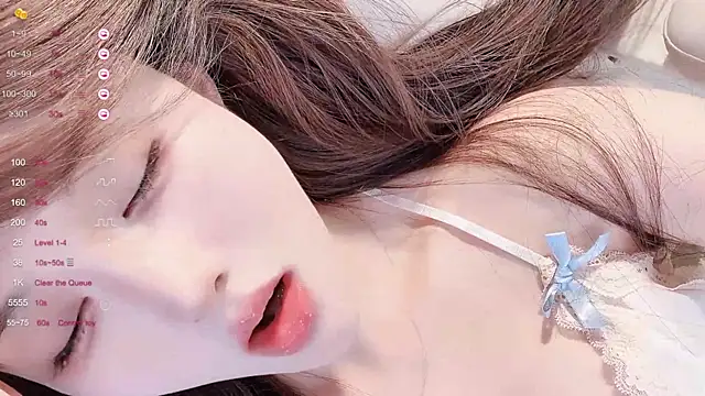 Snapshot of Irene--- chatting on May 2026 08:10:02 AM Irene--- online show from May 2026 08:10:02 AM
