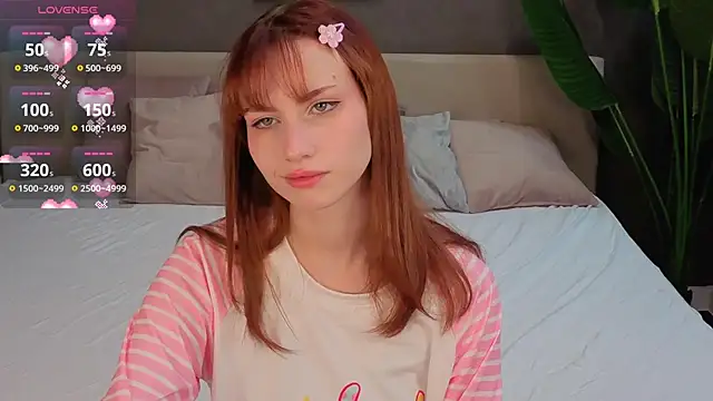 Mollly Rouge online show from October 2025 01:14:01 AM