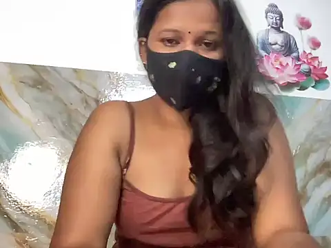 Tamil Sanjana  online show from December 2025 05:40:02 PM