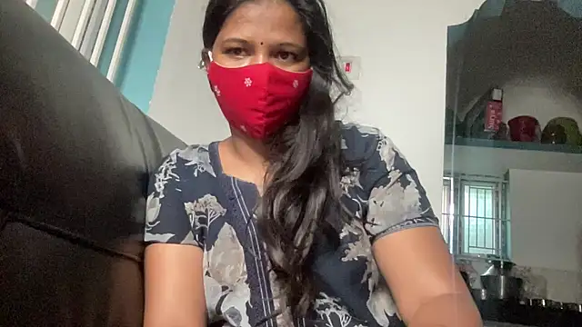 Tamil Sanjana  online show from February 2026 01:31:02 AM
