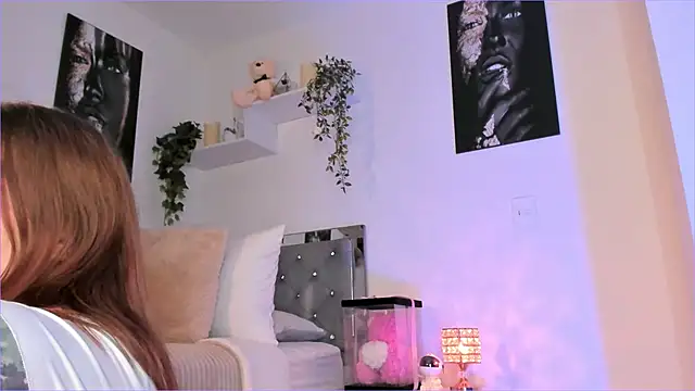 Alissonroses online show from September 2025 09:04:02 PM