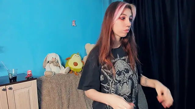 Snapshot of _Mindy_ chatting on December 2024 12:16:02 PM Mindy online show from December 2024 12:16:02 PM