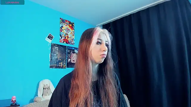 Snapshot of _Mindy_ chatting on January 2025 02:35:01 AM Mindy online show from January 2025 02:35:01 AM