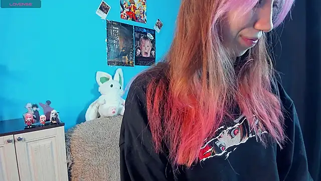 Snapshot of _Mindy_ chatting on March 2025 05:08:01 AM Mindy online show from March 2025 05:08:01 AM