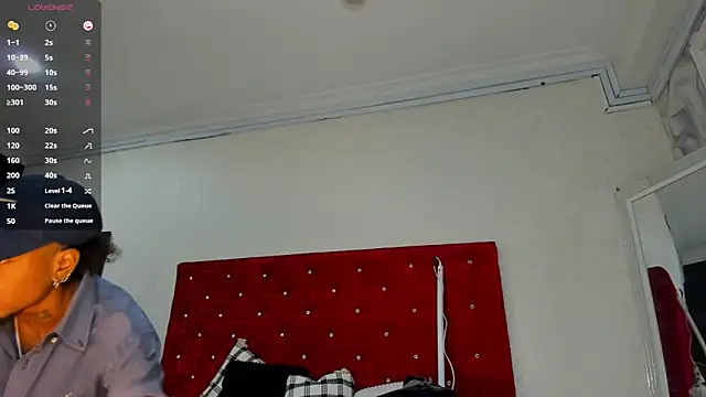 JhonyMiller  online show from April 2026 08:02:02 PM