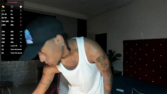 JhonyMiller  online show from May 2026 08:17:01 PM