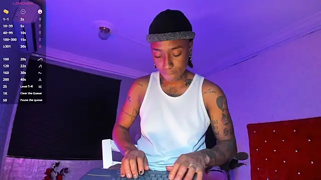JhonyMiller  online show from May 2026 08:40:02 PM