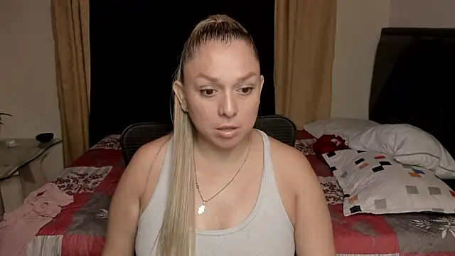 natalia5560 online show from February 2026 12:54:01 PM