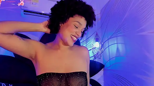 loladupont online show from January 2025 11:33:02 AM