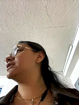 michell boobs  online show from September 2025 01:48:02 PM