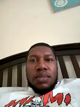 Snapshot of forfunsies chatting on October 2025 08:32:02 PM forfunsies online show from October 2025 08:32:02 PM