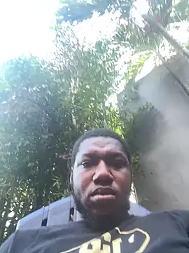 Snapshot of forfunsies chatting on October 2025 09:31:02 PM forfunsies online show from October 2025 09:31:02 PM